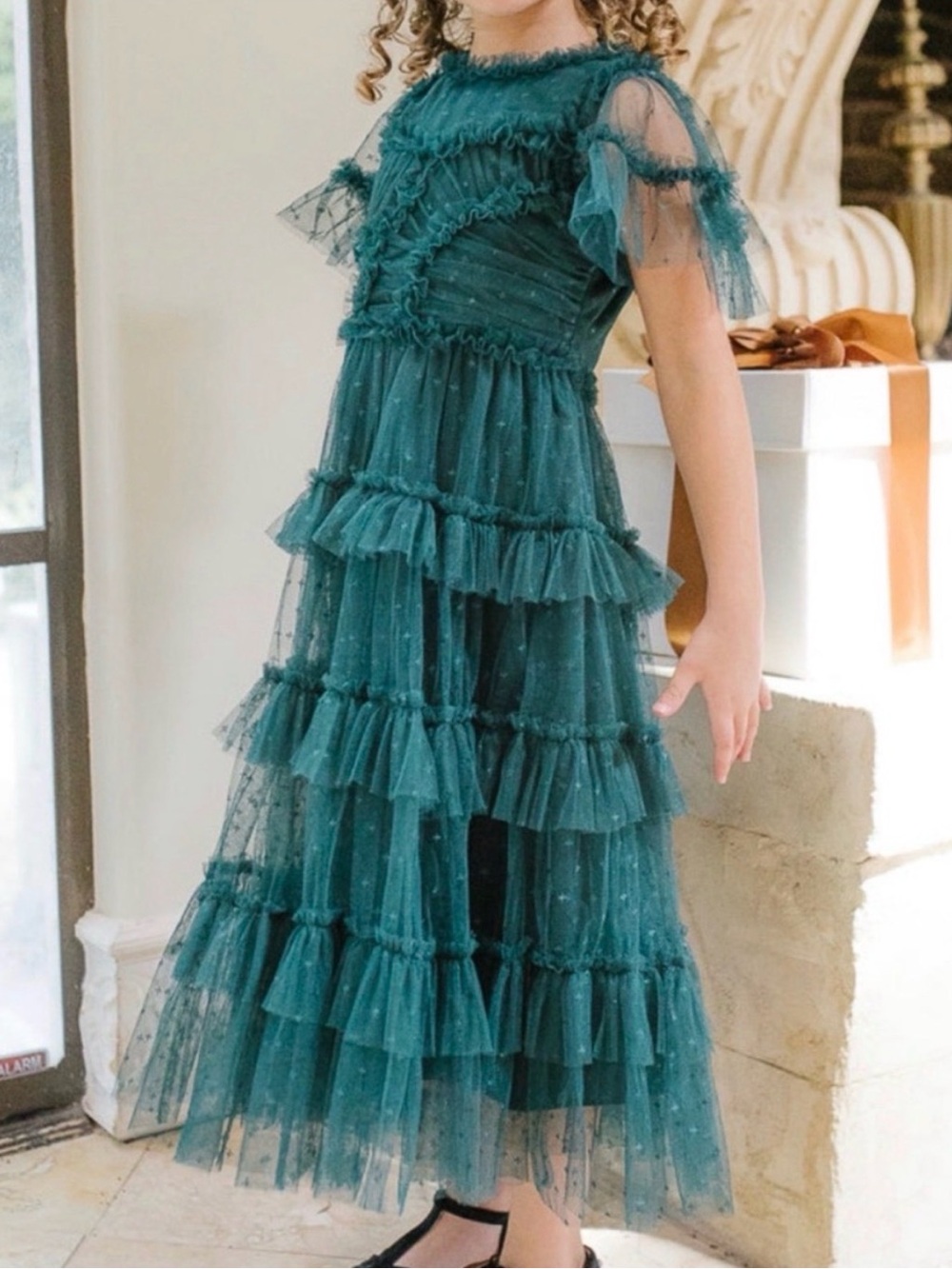 Ivy City Co. Mini Emerald Whimsical Maxi Dress